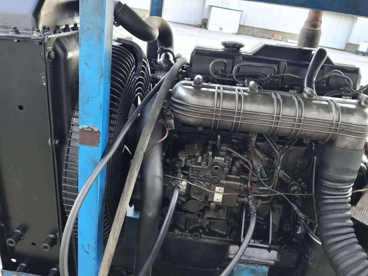 . ماكينة لاصق شريط pvc تركى ثلاثة مرحله kenar   frp 285
بحالة ممتازة
. مولدة كهرباء 30 kv
واتس. ***********
