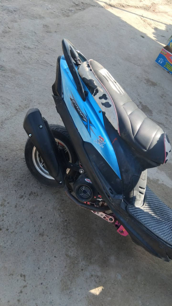 عدله 55 للبيع دراجه كاعده وحلوه
سلام عليكم عدله للبيع دراجه 55 شلعه معدل مكينته ناعمه خير من الله شيال رياضي كشن رياضي فلنجه دسك رياضي شاصي كرزي ودراجه شوفت عينكم مكاني بغداد الدوره *********** بي واتساب رايده ب450 وبيه مجال والشراي يشلع عيوني
