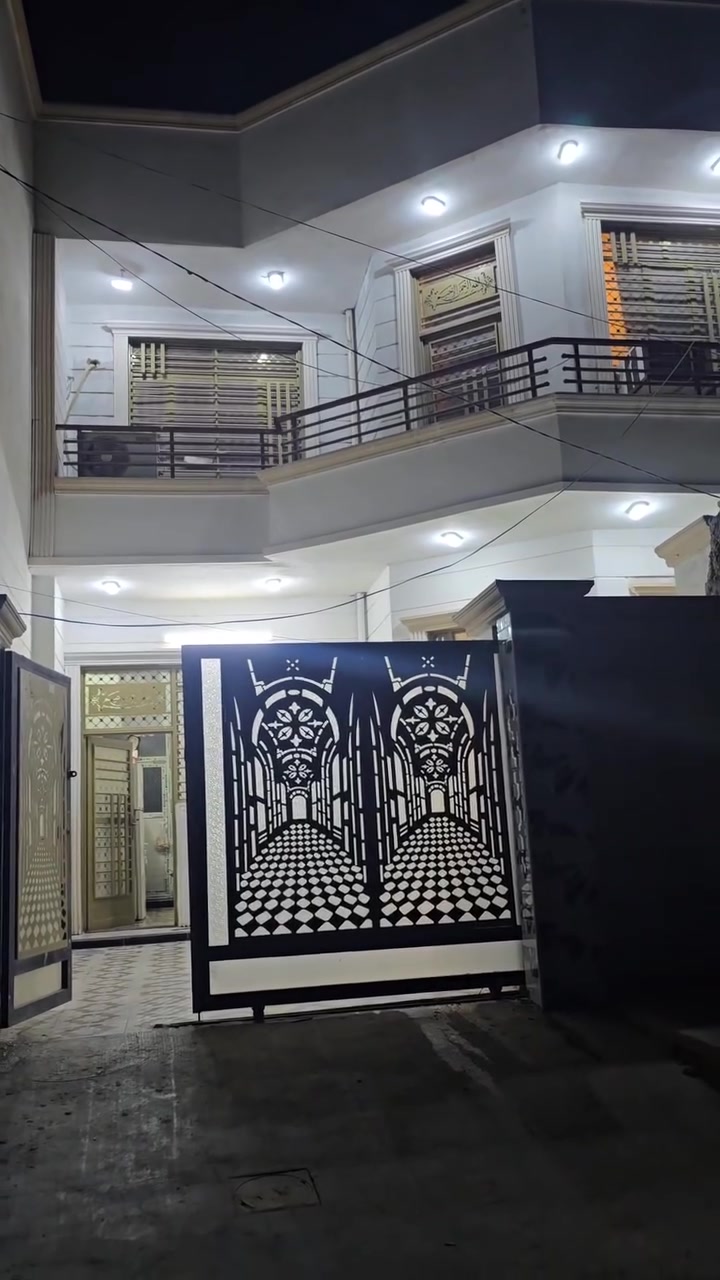 يوجد بيت للبيع سعر نقد
الموقع سامراء 
حي الدوانم المعمل قرب جامع مكية 
شارع تبليط ابصف الركن
المساحة 150 متر قاطين 
قاط الاول غرف اثنين صالة مطبخ ديوانية 
قاط الثاني غرف اثنين  حمام 
صحيات داخلية وا خارجية 
عرض الشارع 12 متر 
سطح الاول سراميك 
سطح الثاني اشتايكر 
الاتصال ياسر الطاكية ***********
الاتصال ياسر الطاكية ***********
لايك متابعة مشاركت المنشور
