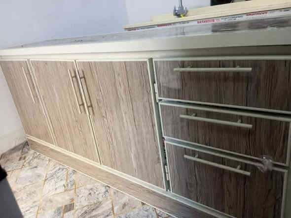 غراض للبيع المكان مدينة الصدر قرب الاوزدي 
الكاونتر ب٢٥٠

الطباخ ب١٠٠ 

الثلاجة ب١٠٠

المجمده ب١٢٠ 

للتواصل ***********
