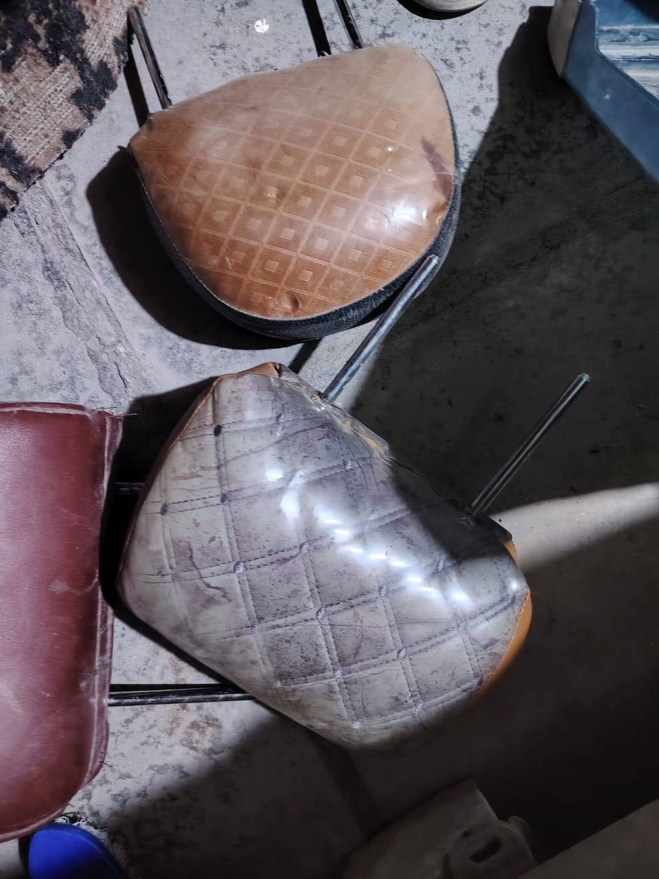 السلام عليكم
غراض للببع
تجاوي مال جنبي عاليه وفتون وشيري
ومروحة مال اجوان وجام صمط مال نيسان وجنبي عاليه
وقاعدة كشن ستاركس وهورن ميلاد
وطوك مال تاير وكبات نيسان ومسجلات جنبي عاليه
واحد مال تيوتا طبه مال شيري ***********
