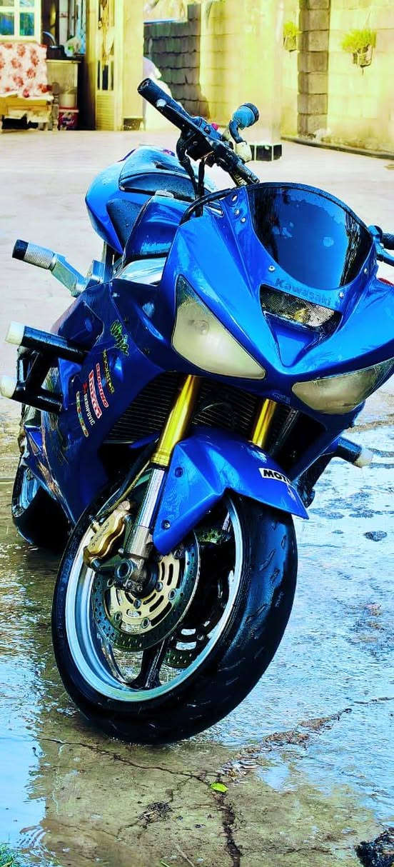 سلام عليكم 
كاوسكي مزود لبيع ماناقصهة اي شي فقط دشبول!؟ عليهة ادامة كاملة بلاكات نوزلات فيت بم جديد دهن اصلي تخم تاير جلاتين جدد راديتر تيتانيوم  اوراق بس منفيس اتصل وبيك خير ودلل بي واتساب  ***********
