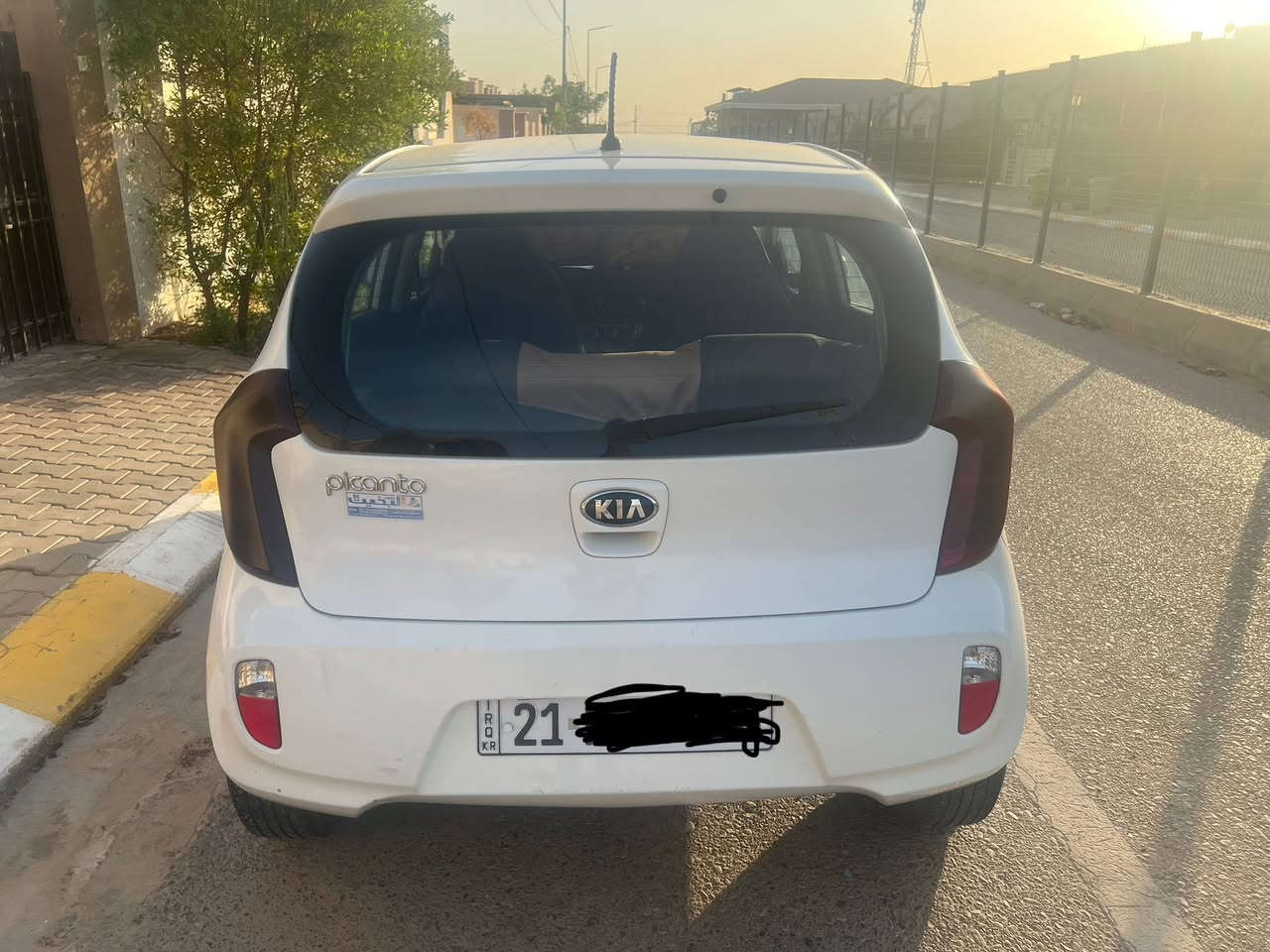 السلام عليكم كيه بيكانتو موديل 2014 رقم سليمانيه باسمي تحول مباشر خليجي مابيه صبغ بس دعاميه اماميه مصبوغه بيه شويه بارد محرك 1400 مرغوب العنوان كركوك سعر 88 وبيه مجال للطيبين فقط بيع *********** عنده ستفسار يجي خاص او واتساب
