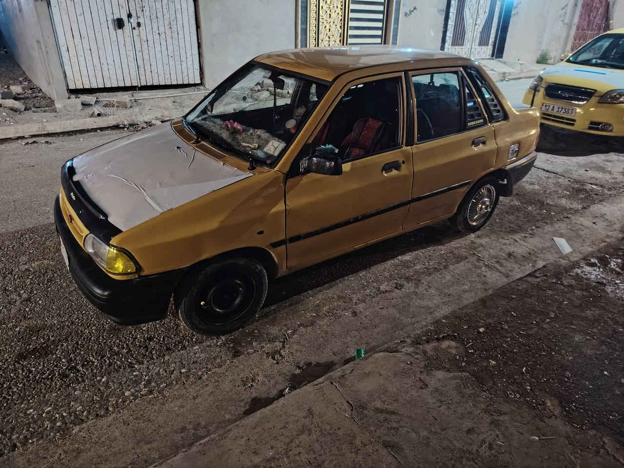 سلام عليكم خوان سياره سايبه للبيع موديل 2012كوبون هيه غرامات صفر شرعيه بل موصل مشروع وطني سنويه 27مكينه وكير شرط وهذه رقمي ***********طالب عليه 20وبيه مجال لطيبين
