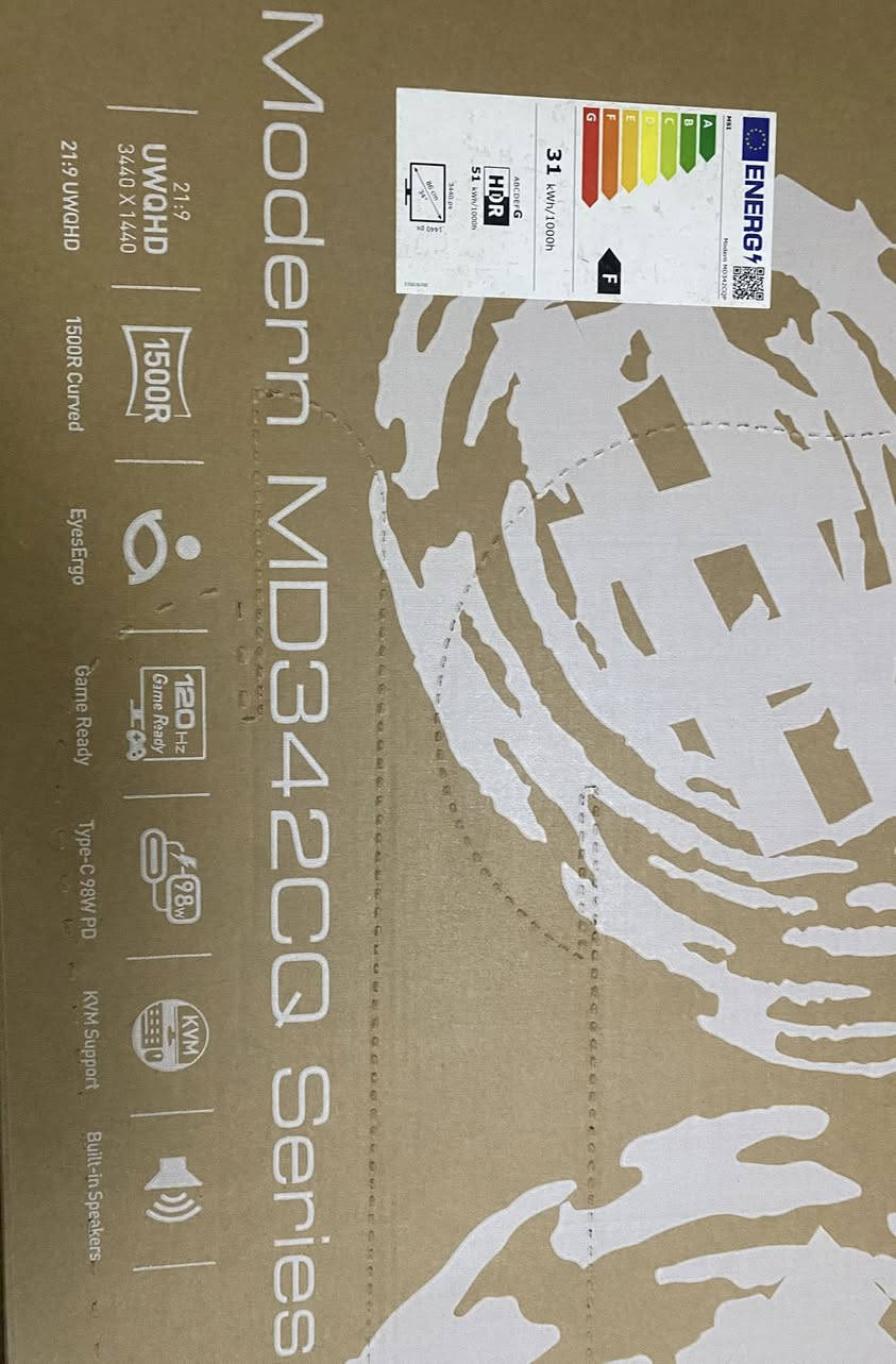 السلام عليكم
‎شاشه كيمنك  ‏MSI Modern MD342CQ

دقة UWQHD (3440×1440)
معدل تحديث 120Hz
شاشة منحنية انحناء 1800 
سماعات مدمجة
تدعم KVM
34 بوصه

كيبورد ألعاب Redragon SHIVA RGB
إضاءة RGB
مخصص للألعاب + مسند يد
أزرار ماكرو

ماوس ألعاب Redragon Ranger Lite
  8000 DPI
إضاءة RGB

شباب كل هذني الغراض الشاشه والماوس والكيبورد  مشتريهن قبل شهرين ب تاريخ 2026/1/6 مع الكراتين الوصولات والضمان سنه لكل قطعه بيهن من شركه (الإتيان) الي صايره ب شارع الصناعه ما مستعملهن ابد بحدود الاسبوع شاشه ماخذها ب 530 وكيبورد وماوس ب 80 بس مستعجل على بيعتهن

سعر الشاشه 340,000 

سعر الكيبورد والماوس 55,000

مكاني بغداد


**إذا كنت صاحب هذا الإعلان وتريد حذفه لأي سبب، رجاءا أرسل رسالة إلى الدعم الفني**