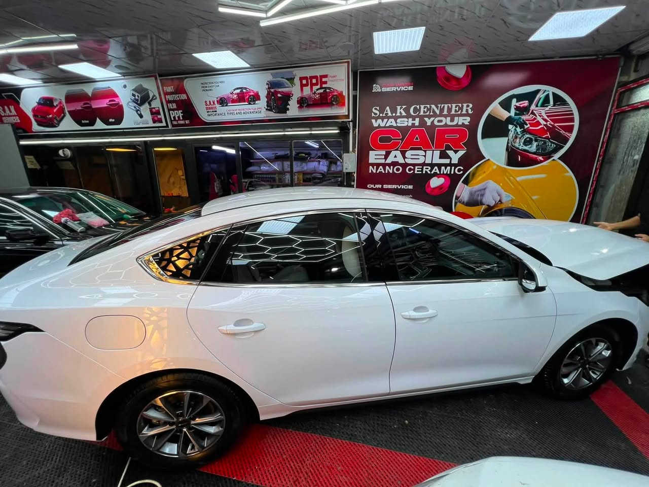 سلام عليكم اخوان
للبيع 
سياره 
BYD  
نوع: دستروي 
السياره كامله من كلشي  
اليساره نضيفه وجديده 
شاحنته وياها رقمه بغداد تحويل ثاني يوم مكاني بغداد حي القاهره ممشه السياره 17514 KM السياره وكاله 
 للتواصل على الرقم *********** 
‭***********
