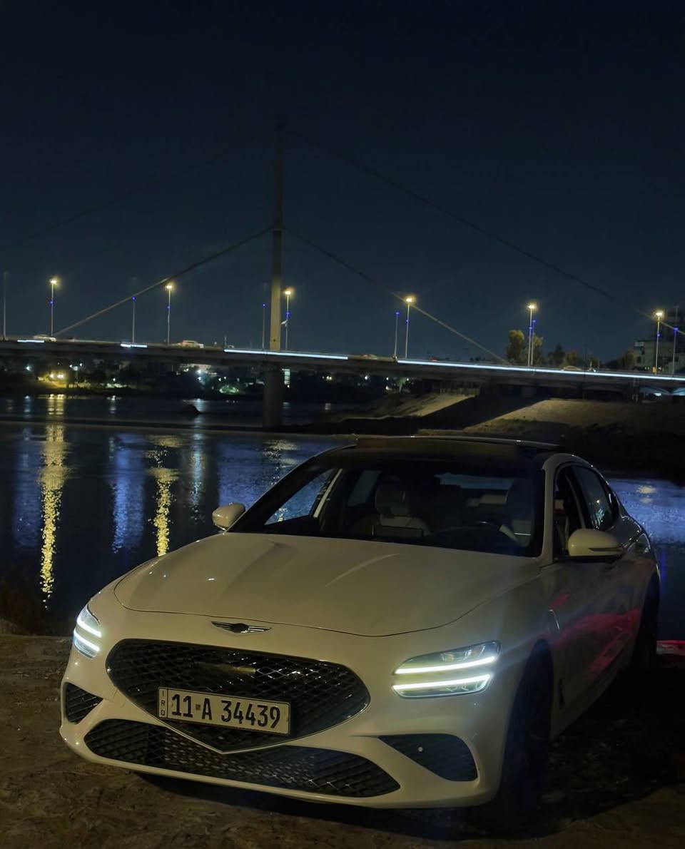 السلام عليكم
Genesis G70 Sport Prestige 2022

رقم بغداد ب اسمي تحويل ثاني يوم

لون أبيض – 

ماشيه 49 ميل

محرك 3.3L V6 توين تيربو بقوة 365 حصان

كير 8 سرعات – فجوج بريمبو اصل – تعليق رياضي – Launch Control

أعلى فئة Sport Prestige:

داخلية جلد فخم، مقاعد تبريد وتسخين، شاشة 10.25، عدادات

 رقمية، نظام صوت Lexicon، فتحة سقف، بصمة تشغيل، رادار ٣٦٠ ومواصفات أمان كاملة.

السيارة  كلش نظيفة وجديدة 

حادث تبديل جاملغ الايمن فقط

السعر 235$ وبيهه مجال 

للاتصال ***********
