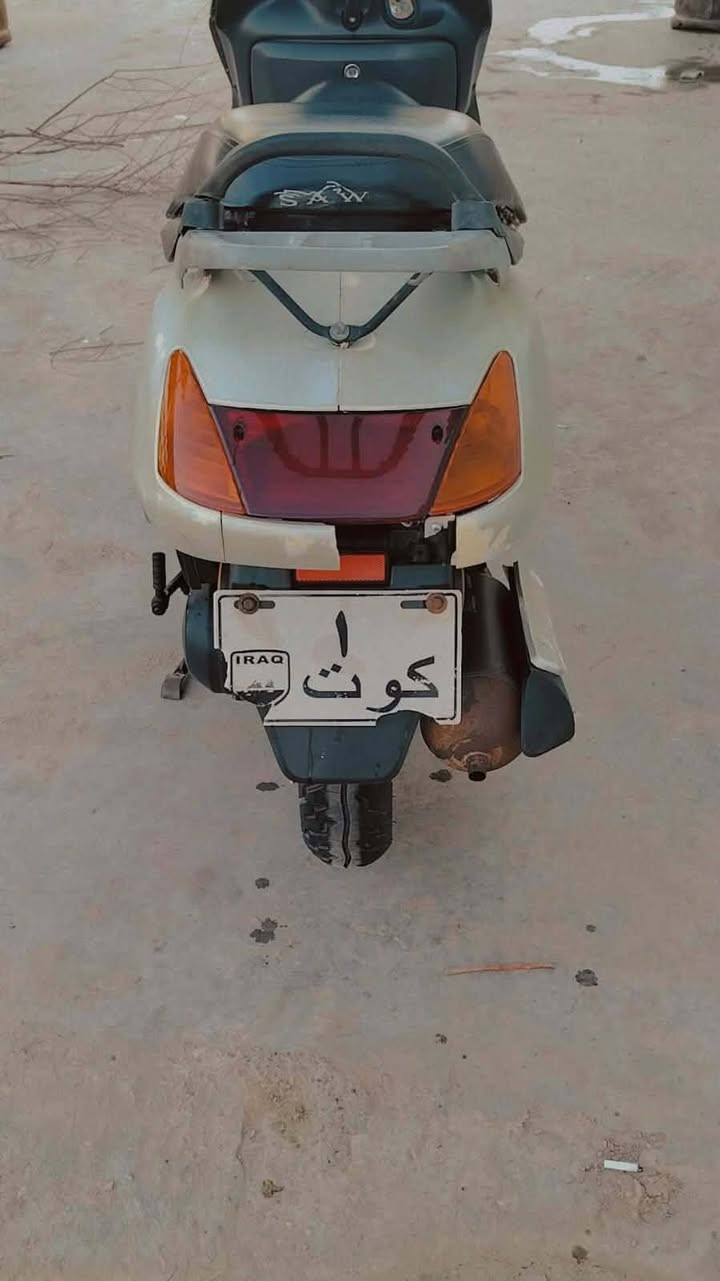 للبيع دراجة سبيسي ماليزي مجفتة السعر 300 وبيها مجال المكان الكوت ***********
