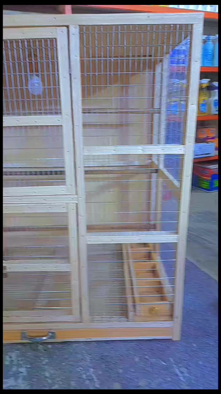 ارتفاع متر 
عرض متر 
نزال 60 
..........
الوجه والصفاح وارضية كله BRC 
جرار تنضيف 
معالف 2 
مرجوحه 
وجمالية الشغل كَدامك 
اي قياس او تصميم بالك نشتغله الك 
عنواني النجف كوفه توصيل ماعندي رقمي 
*********** ❤️
