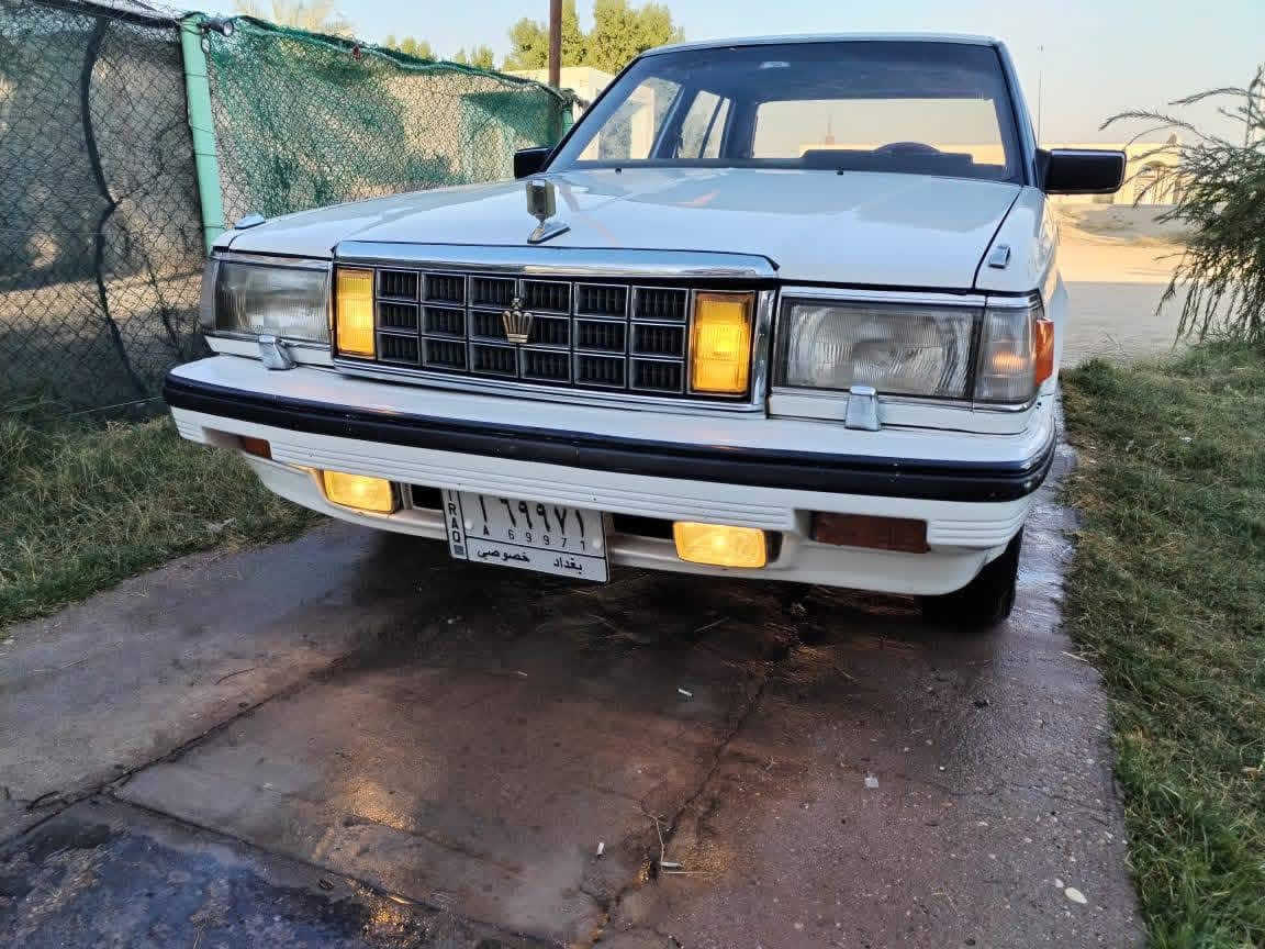 سيارة سوبر للبيع مديل ٨٦مكينة بلاد كير اوتماتيك سيارهه كلهة ع البلاد بيهه مكانات صبغ العنوان  البصرة قرنة الشرش الأستفسار ***********
