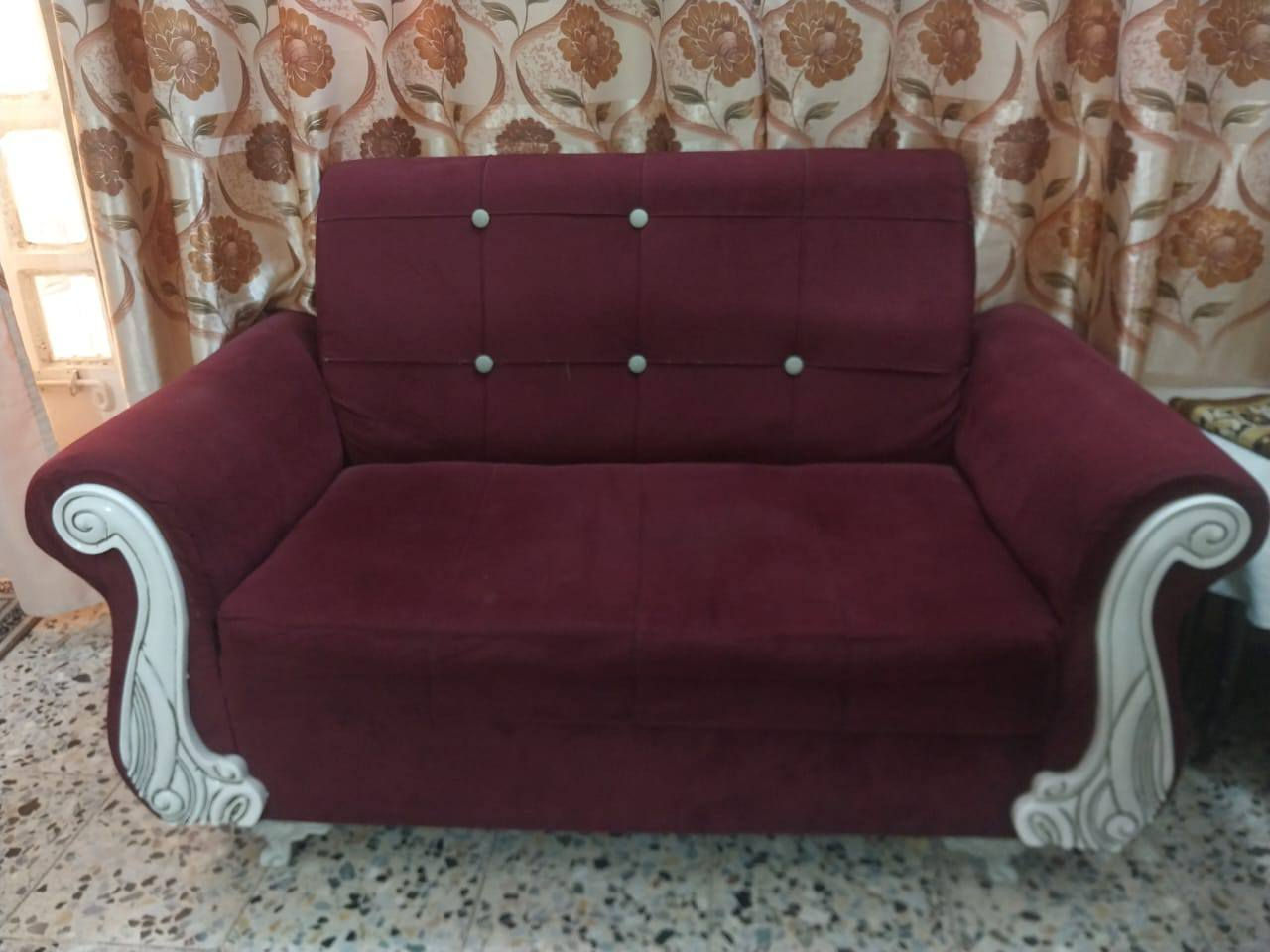 تخم 10مقاعدالسعر 250 الرقم ***********
