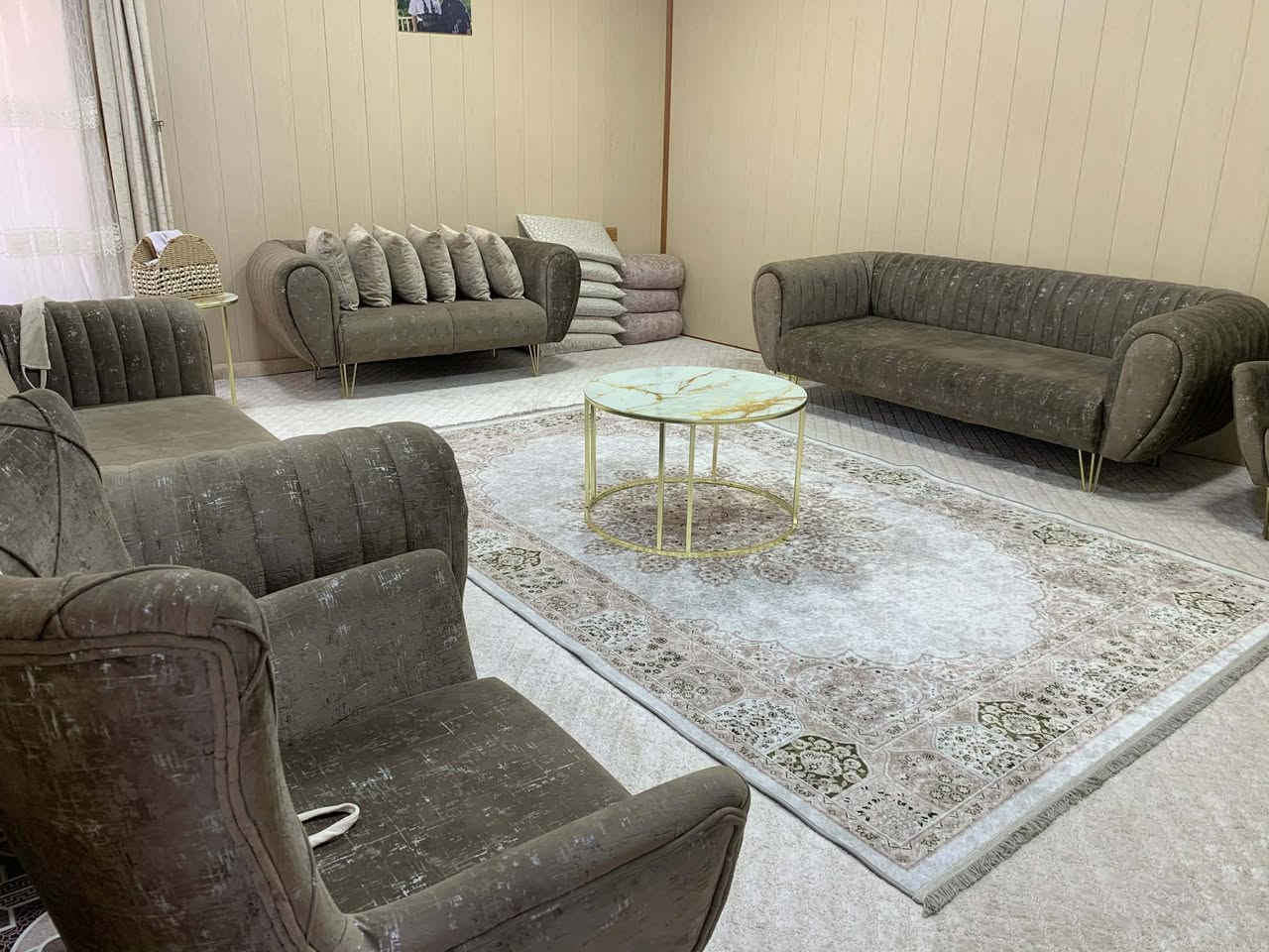 لە قە زای دوکان بە مێزو تە پلە کە وە بۆ فرۆشتن هە ر کە س ویستی مە سج بکات بۆ نرخ


**إذا كنت صاحب هذا الإعلان وتريد حذفه لأي سبب، رجاءا أرسل رسالة إلى الدعم الفني**