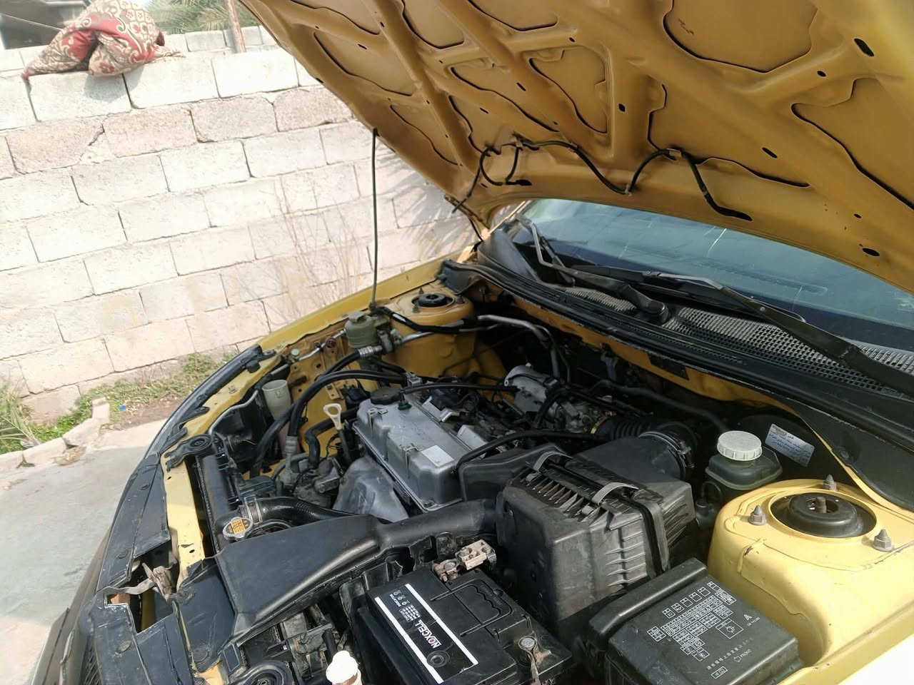 السلام عليكم
لانسر للبيع موديل 2010
رقم ديالى مصبوغة حزام للجمالية محرك كير خير من الله تبريدثلج تدفة شغالة كهربياتها كلها شغالة مصفرة هيئة غرامات  شرط التحويل تخم تاير السيارة جاهزة السعر 65وبيها مجال للستفسار اتصال على الرقم ***********
مكان ديالى سراجق
