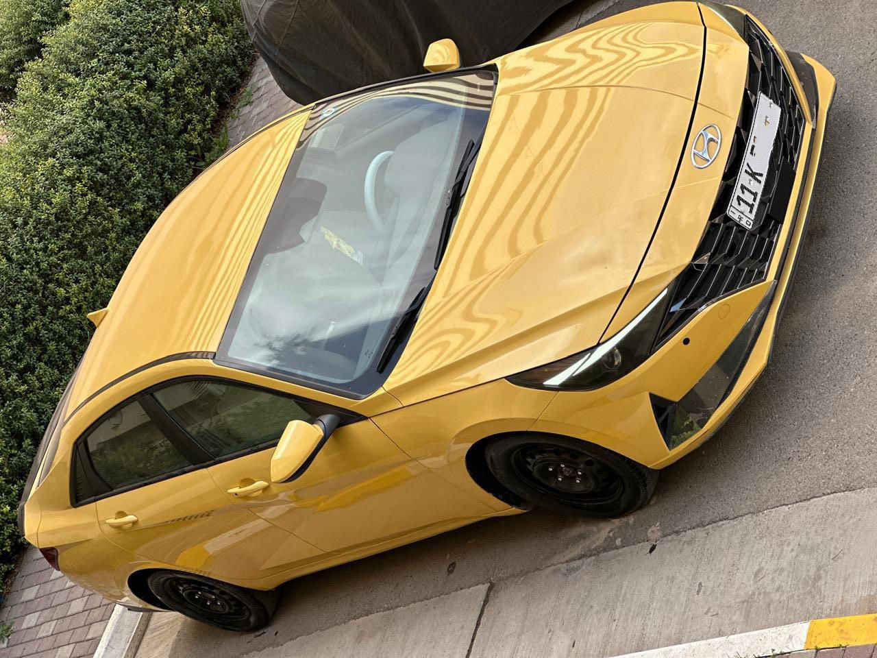 النترا 22 امريكي بدون ايرباك
رقمها  بغداد دولي خصوصي تحويل مباشر...

فول مواصفات 

السيارة جديدة واحلى من الصورة شرط 

ماشية قليل 90... جاهزة لنهاية وفول 

لايت زنون خرافي.....

((((((رقمها خصوصي لاهيئة ولا شي تحويل مباشر نفس خصوصي)))))

مكينة ٢٠٠٠ دوش المرغوب  شاشة متصل ابل كار بلي سايد بريك كهرباء تشغيل عن بعد....

دوشمة سفاري كاملة....

***********

السيارة بدون لا ايرباك ولا لغد ولا شواصي 

مكانها بغداد بسماية…

السعر …١٣٦…..
