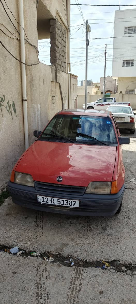 كاديت جنطة للبيع شرط كير ومحرك السياره بسمي تايات نضيفه رقمها مسطره *********** ما متواجد عالفيس هذا رقمي الي يحب يخابر
