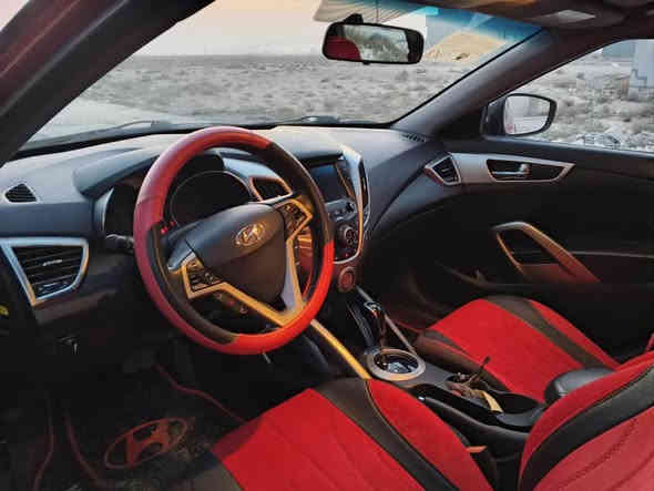 هوندا فولستر موديل 2017 
رقم سنوي جدي تريد تحويل وكاله بشرط
گير محرك جديد ما مفتوح 
سياره بدون دعم بدون صبخ 
تايرات جديد تخم جديد بشرط 
ارباكات سليم كله 
سعر 93$ 
رقم موبايل *********** زاخو
