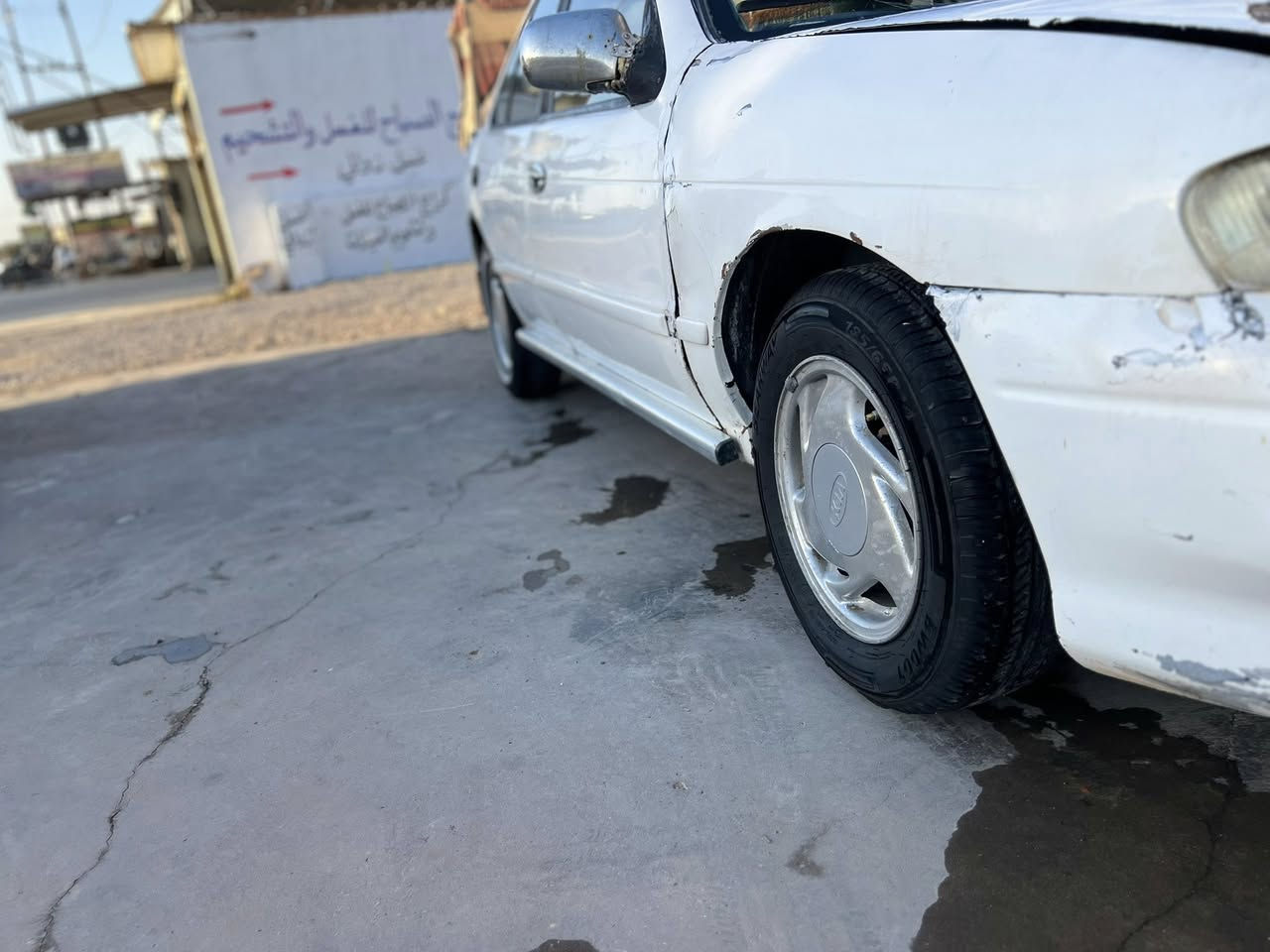 سيفيا موديل 1995 رقم ديالى كير عادي مكينة وكير جديد سيارة جاهزة تخم تاير جديد باتري جديد كهربائيات شغالة السعر 16 وبي مجال رقم الهاتف *********** مكان ديالى ناحية السلام
