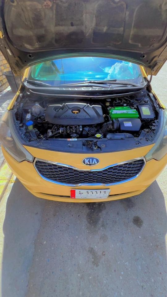 السلام عليكم سياره كيا فورتي موديل2014 وارد امريكي حادث جاملغ خلفي موضح ب الصوره  بدون دواخل سياره جاهزه حلوه منظومه غاز كامله تدفئه ب الكشنات نظام ايكو ومانع انزلاق محرك كير صدر تبريد تخم تاير دوشمه جديده سياره جاهزه رقم بغداد تحويل مباشر مواصفات نص فول محرك 1800 دوش العنوان بغداد حي أور سعر 105$ بيه مجال بصيط النتصال ***********
