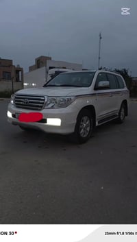 لاندكروز ٢٠١١ للبيع نقد للإستفسار مراسلتي على الرقم ٠٧٧١٣١٢٦٢١٩