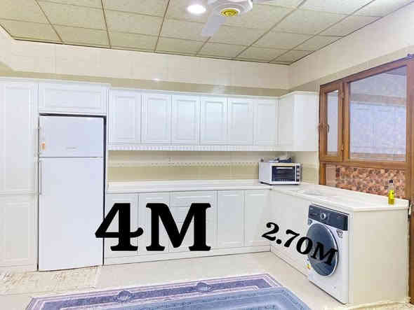 كوانتر مستخدم  اقل من شهر الداخل المنيوم والبيبان خشب hdf إيطالي للبيع مع توصيل مجاني الرقم بي  واتساب ***********
