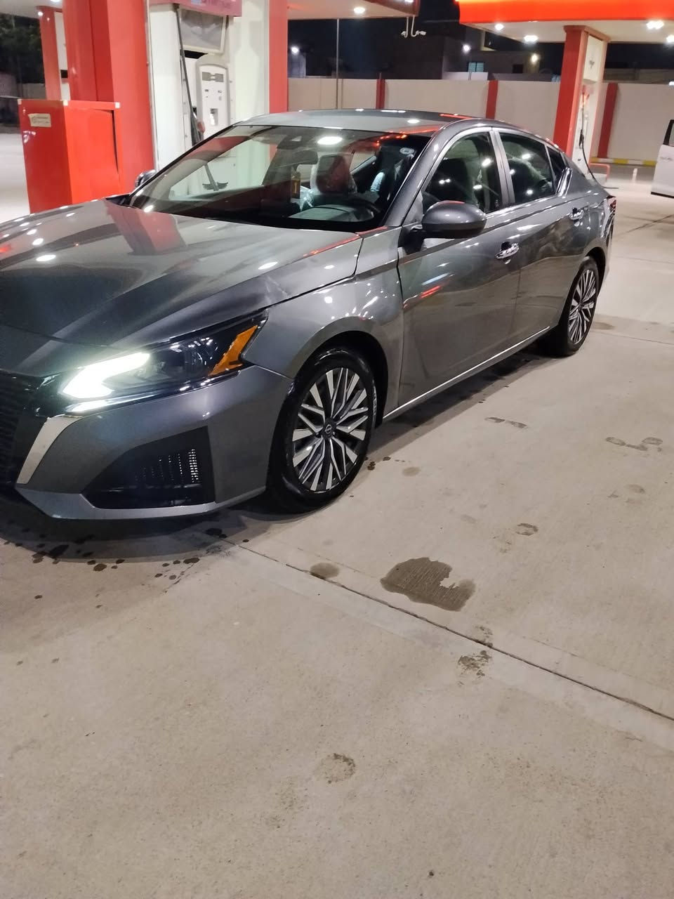 سلام عليكم نيسان التيما23للبيع ضررهه ربع بنيداكليرامريكةوطختها جاملغ السائق  اسيارةبسمي ***********ماشية75سعر160بي مجال
