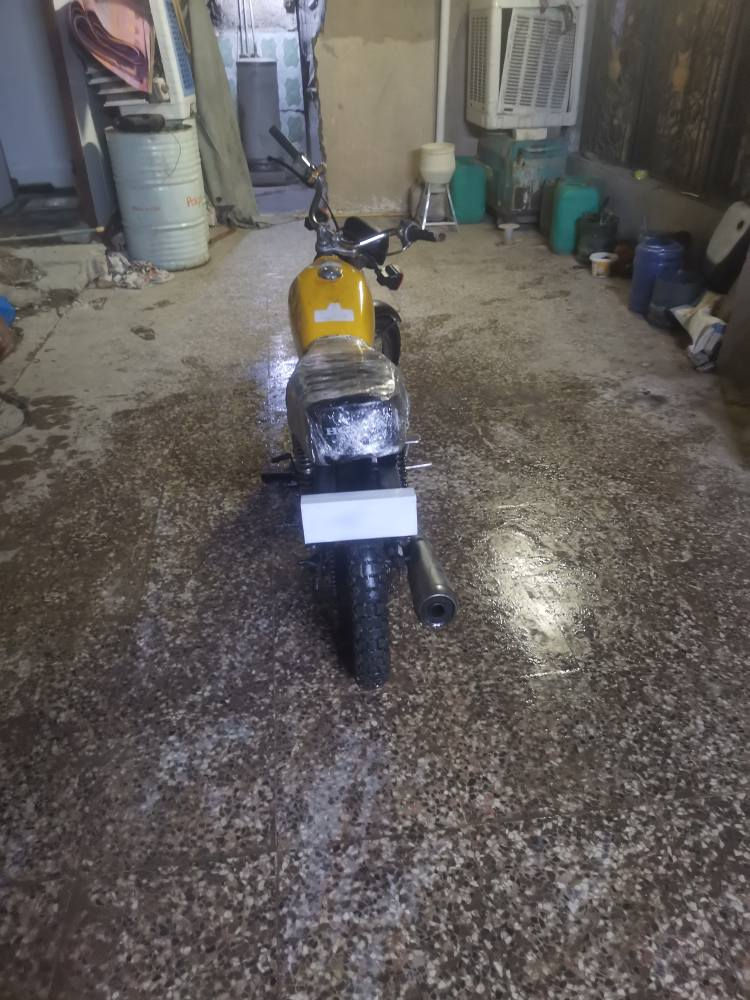 دراجه يراني حربيه سيفان خمسه كير موديل2020 مكينه ناعمه لاتبخير ولاتنقيص لانضوح شلعه تخبل دبلات شغاله امامي خلفي ضفير كامله مكان بغداد البياع سعر 280 بيه مجال رقمي ***********
