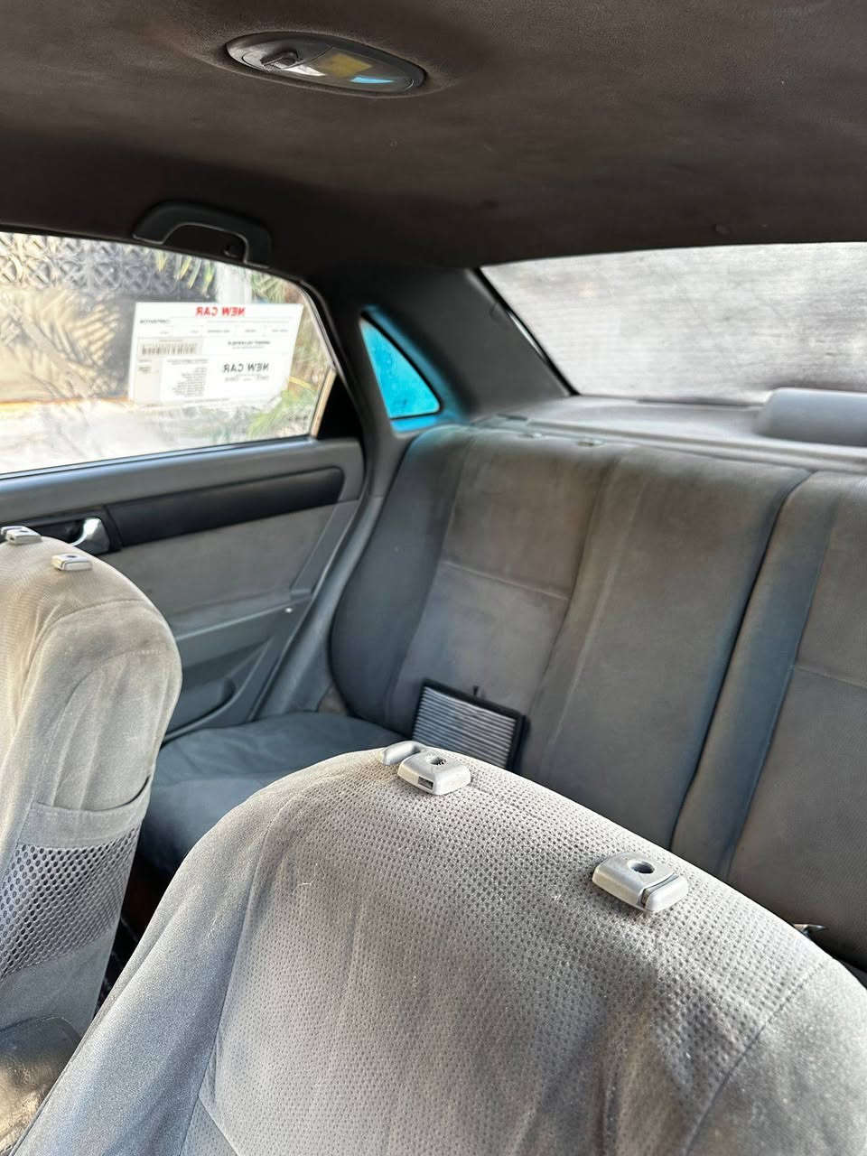 كيا لتيمة مديل 2001 رقم بابل ورعيها بابل ومحركها جديد وكير عادي كهرباياتها كله شغله وحدادية نص عمر وسنويتها 29 والبدي شوف عين وسياره كابريته وكير عادي للبيع او مراوس حسب القناعه ملاحضه واذا مراوس ميخالف بس كون سنويتها مامنتيها وسياره مكانه بصره ناحية السيبه لستفسار رقمي ***********
