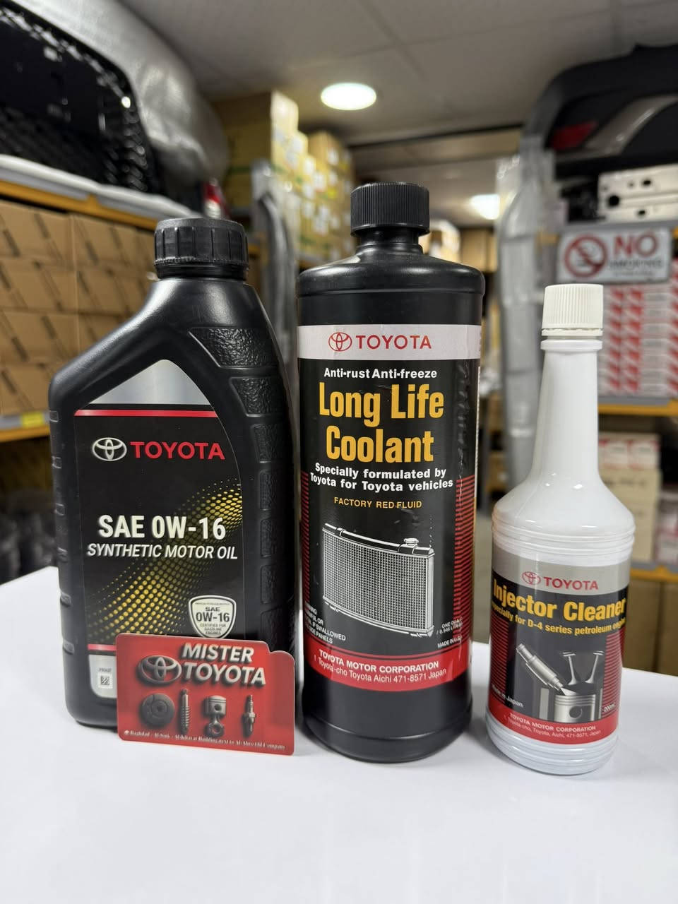 يتوفر جميع انواع سوائل و زيوت تويوتا الاصلية
ماء راديتر تويوتا وردي متوفر 1 لتر 4 لتر 5 لتر 
اوكتان ابرو الامريكي 
AT FUID
CVT FUID
ماء زجاج 
منظف مجموعة الاحتراق انجكتر كلينر من تويوتا 
زيت محرك تويوتا 
0 W 16
0 W 20
5 W 30
10 W 30

مستر تويوتا لتجارة قطع غيار السيارات 
السنك قرب جسر السنك عمارة الخياط 
جملة - مفرد 
للاستفسار ***********
يتوفر خدمة توصيل
