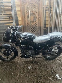 دراجه بولسر 2021 مرقمه رقم بغداد باسمي  سنجيل مالته يفلت   بريك خلفي ض...