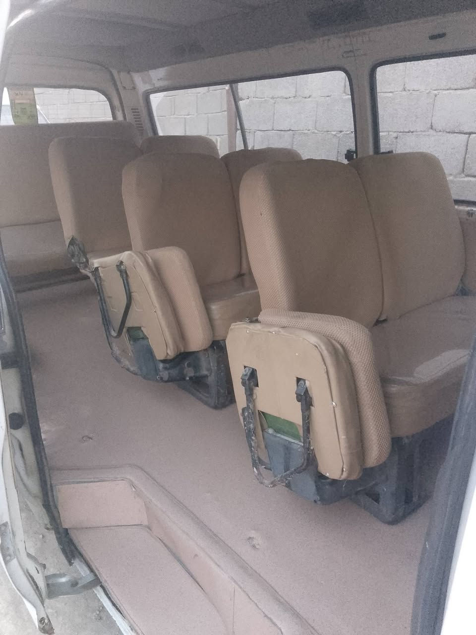 سلام عليكم كيه فتون البيع موديل 2009 رقم دولي ديالى سياره حلوه مكينه كير اكسل دوشمه كله جديد سنويه  الحد 30 هيه مرور مصفره مكاني بغداد المشتل سعر53 وبيها مجال رقم تلفون ***********
