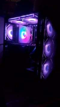 معالج i7-7700 • كرت RX580 8جيجا • رام 16جيجا