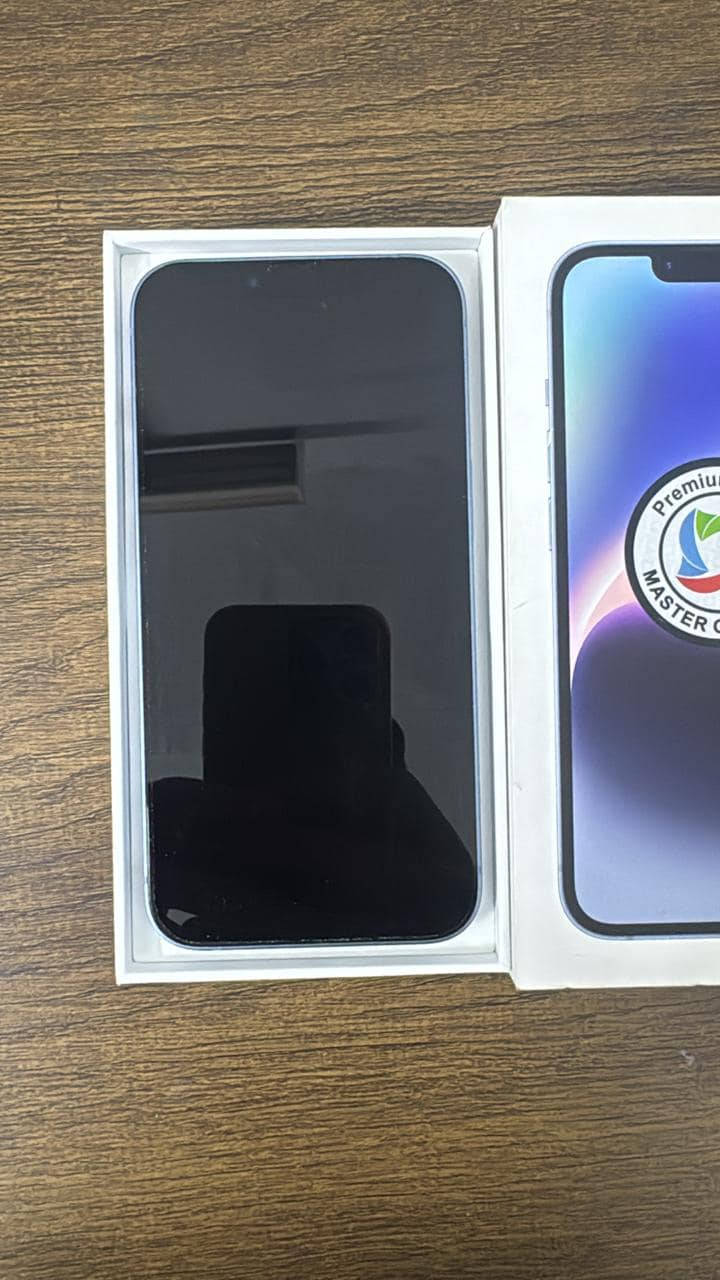 سلام عليكم 
ايفون 14 العادي
128 كيكا 
بطارية 100
نظافة 100‎
جهاز مكفول من الفحص
بغداد 

‪***********‬
