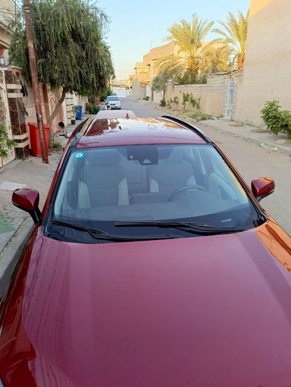 السلام عليكم
‏راف فور ( هايبرد )
‏وارد (امريكي)
‏2022
‏لون/ احمر 
‏فئت / X.L.E 
‏5 راكب 
‏قطعتين تبريد 
‏شاشه 
‏كاميرا
‏نقطه عمياء بالمري
‏تحديد مسار 
‏مثبت سرعة 
‏محرك /2500
‏4 سلندر
‏اوتو هولد
‏سايد بيرك كهربائي 
‏4 انضمه قياده 
‏كير/6 نمر 
‏مانع تزحلق 
‏حساسات بالجام 
‏كشن السائق كهربائي 
‏لون الداخل (ابيض/رصاصي)  
‏عنواني: صلاح الدين/ قضاء بلد  
‏للاستفسار. السعر. 210
‏***********
