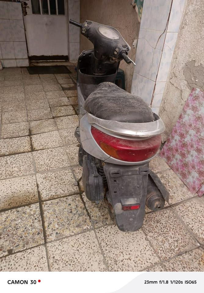 دراجه اكزز للبيع دراجه نضيفه
العنوان بغداد الحريه الثالثه 
السعر 500الف وبيه مجال 
0771 970 6266
