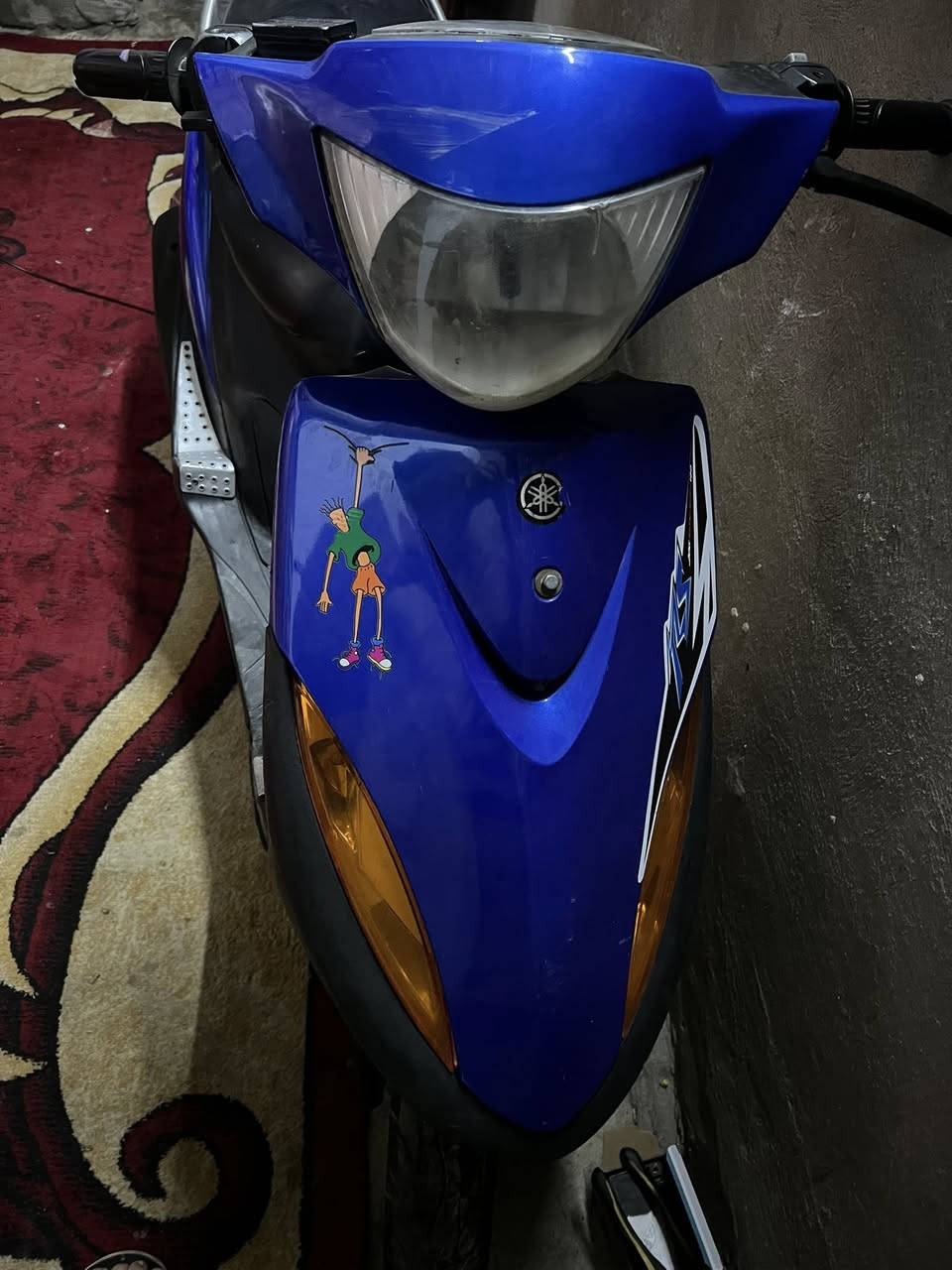 سلام عليكم ماكس عدله للبيع مكينه بلاديه ناعمه وحلوه دراجه سلف شوكت مايعجبك شغل وطلع قفل ٣٥٠ 
 مكان مدينه صدر 
***********
