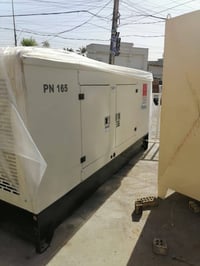مولدة 165KVA • محرك بيركنز • رأس ليروي سوميه