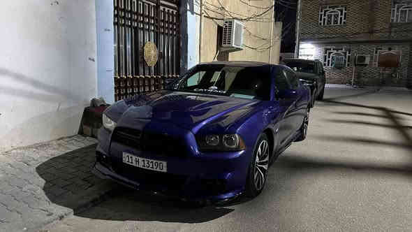 سلام عليكم
الله بالخير سياره جارجر ٢٠١٤srt محرك ٦٤٠٠
سياره حلوه وكلشي معايزها فقط مشط ستيرن
سياره عليها غراض srt خيرات الله مذبوب على سياره اكثر من سعرها الله شاهد سياره صبغ 
عام من دبي مبرمجه سياره تجيني لباب بيتي وتشوفها واحلا من صور واني خادم وسعرها ١٦٠ وبيها مجال ***********
