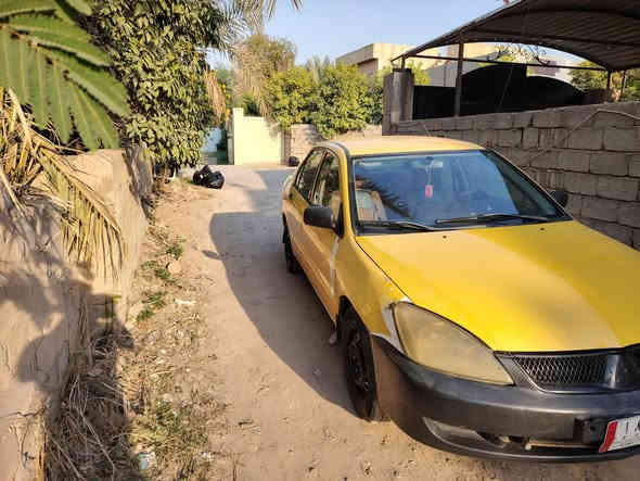 سلام عليكم لانسر ٢٠٠٩ كير اوتمتك قبل سبوع بدلتة    رقم بغداد مشروع وطني بسمي سنوية نهاية ٢٠٢٦ تبريد شغال ثلج مكينة بيه خيط بخار بنيد وباب خلفي جهت بصف سايق بدل مصبوغ وكامل  صدر امامي جديد صدر خلفي نص عمر هاي تفاصيل سيارة كاملة ( ٦٠)  وبيه مجال بسيط للشراي ***********
