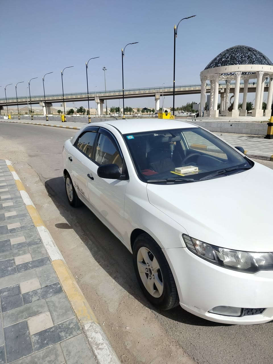 كيه سيراتو خليجيه موديل 13 مكفوله من الصبغ بس بيها بارد رقم واسط ومكانها واسط مكينه 1600 تخم تاير وباتري وتبريد كله جديد اتصال او  واتساب  ***********
