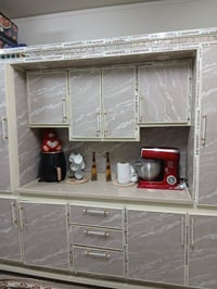 كاونتر • مستعمل قليل • خزانات