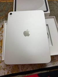 آيباد ١١ • A16 • ١٢٨