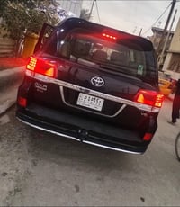 لاندكروز • ٢٠١٩ • رقم بغداد