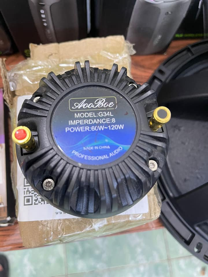 لبيع لبه بيز حجم 12مع تويتر مع كرزوفر كامل جديد غير مستعمل الاتصال *********** وات ساب
