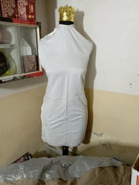 ملابس • للبيع • وعود كاذبة