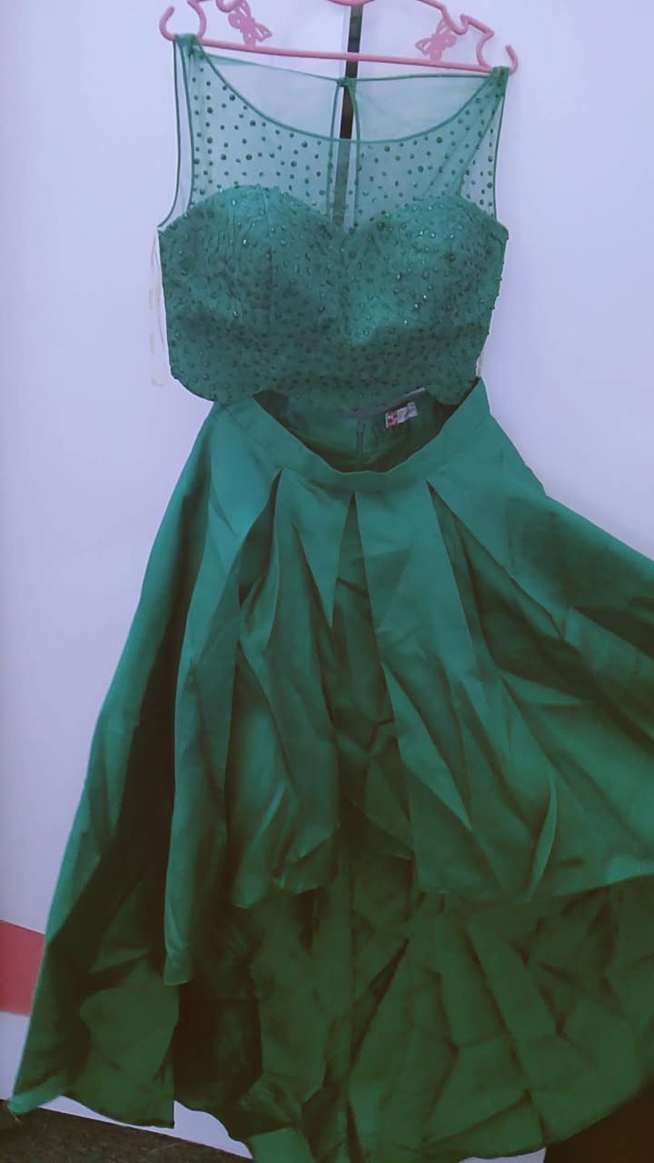 الاخضر لبسه وحده من مجمع كربلاء ماخذته 110 رايدته 75


**إذا كنت صاحب هذا الإعلان وتريد حذفه لأي سبب، رجاءا أرسل رسالة إلى الدعم الفني**