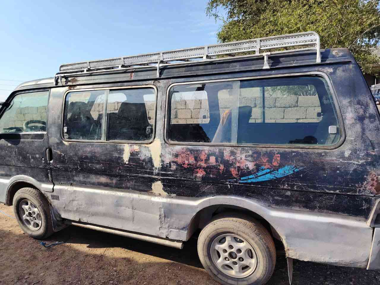 السلام عليكم كيا بستا للبيع موديل 93   المحرك كايم  ابيعك كوم حديد شرط الوكاله  السعر 12وبيه مجال اتصل وتدلل الرقم ‏‪***********‬‏مكان قيارة قاطع السبعاويين قرية زناوير
