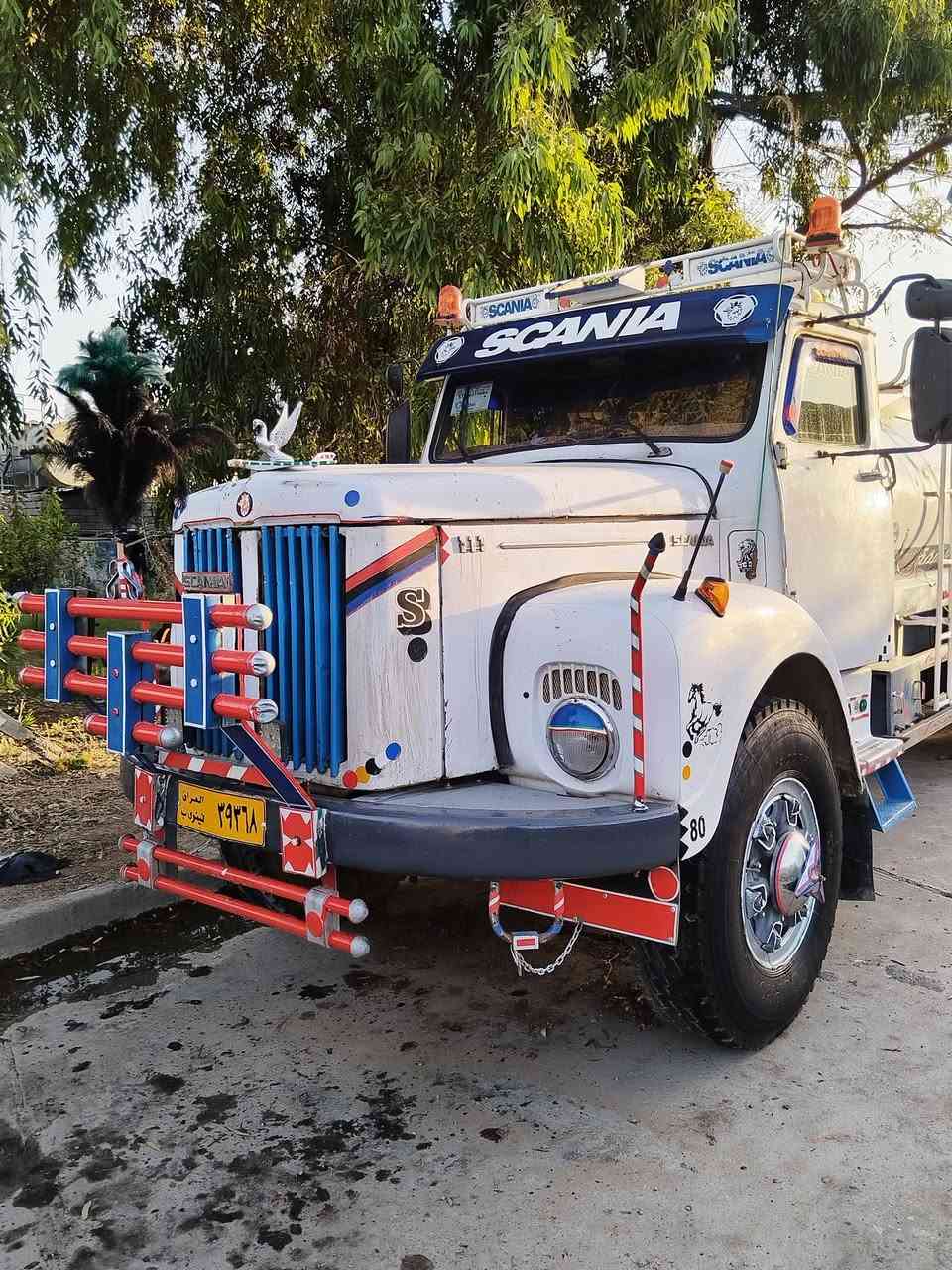 سكانيه للبيع محرك سوبرموديل 80/تخم تواير مكان موصل جاهزه***********) (***********

