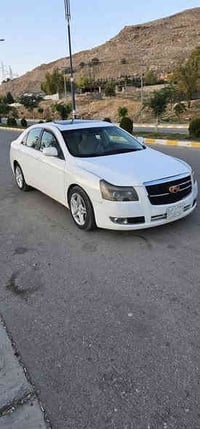 جیلی ئیم گراند 8مەرغوب مۆدیل2013 مواسەفات فول فولە ناوزەرد سلایت کوشن ...