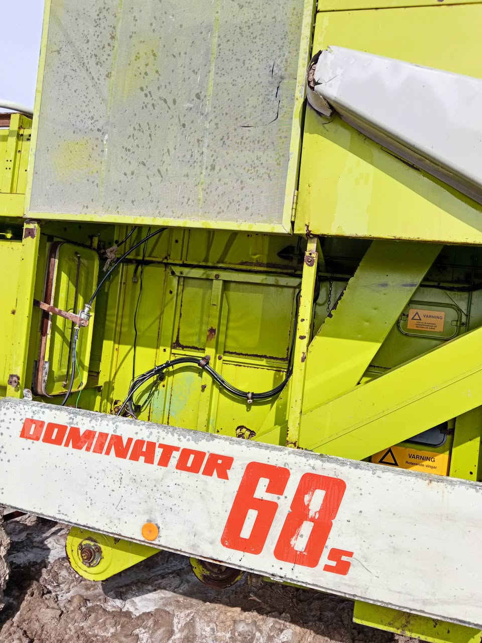 حاصودة للبيع 90.     ***********
