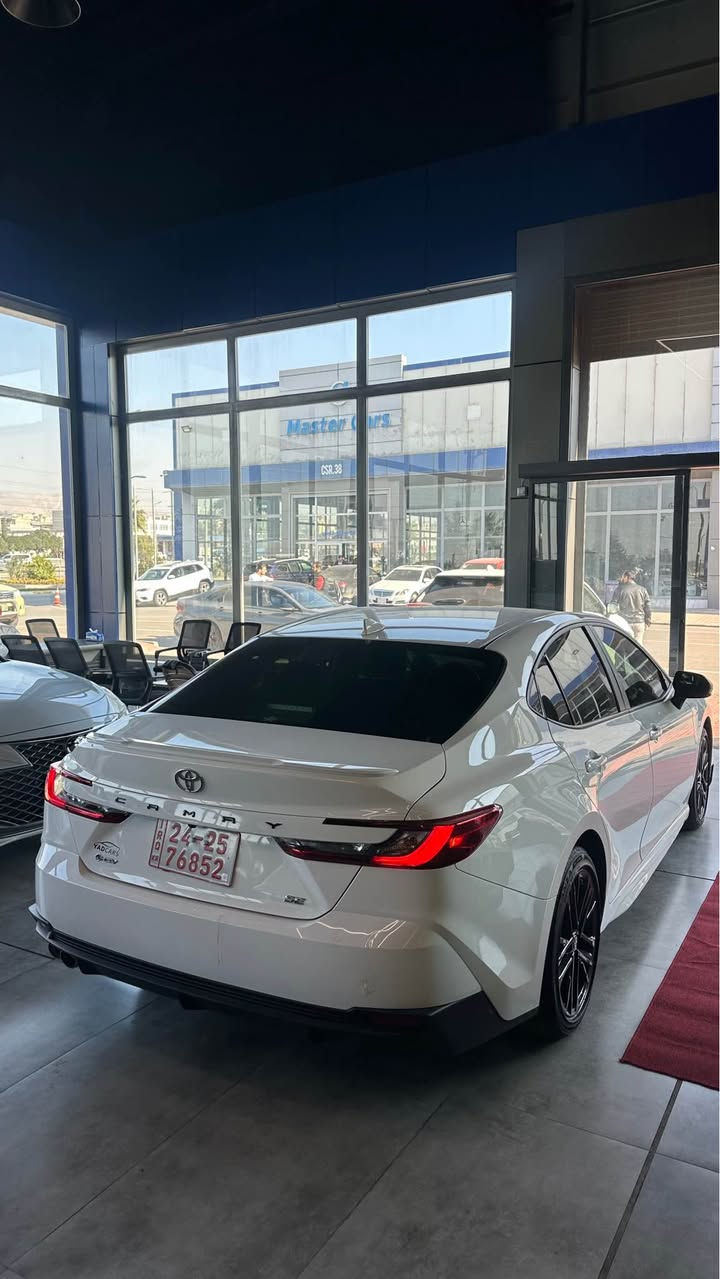 تويوتا كامري موديل 2025 – SE هايبرد
سيارة مرتبة وجاهزة للاستخدام
بوند جملوغ + صبغ تجميلي فقط
ايرباك سكان ✅
تكمه طاكة
ماشيه 7 مايل
بيها شوي طخ بالشاصي (ما يأثر على المشي)
اقتصادية جداً بالوقود وناعمة بالطريق

السعر: 245 ورقة
فرصة حقيقية لهالموديل وبهالمواصفات 🔥

📞 الستفتار / واتس آب: ***********
📞 كورك: ***********

الجاد فقط، السعر مناسب وما يحتاج حچي هواي 🚗✔️ Singapore
